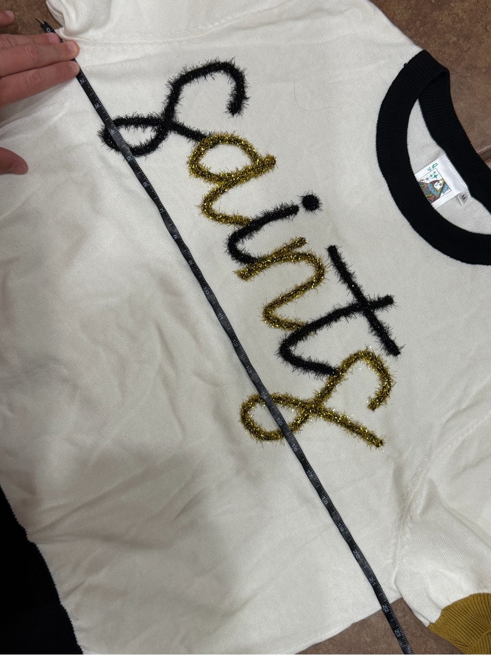 β¨ Queen of Sparkles New Orleans Saints Sequin Embellished Top Size Medium - Picture 9 of 9
